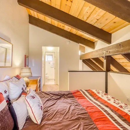 Mammoth View Villas 35